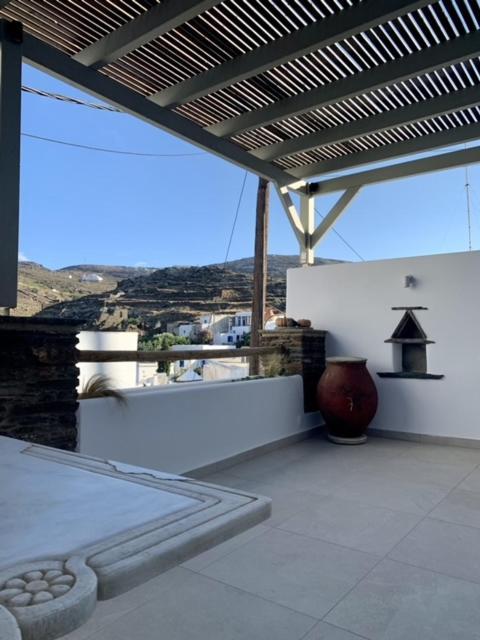 Serenity Living Platia, Tinos Exteriör bild