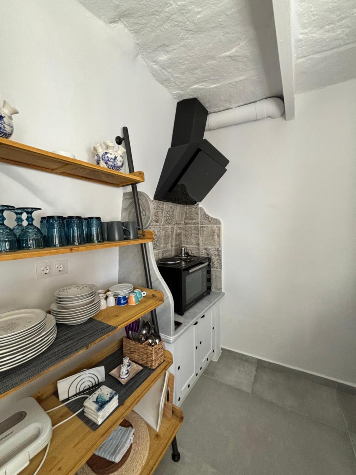 Serenity Living Platia, Tinos Exteriör bild